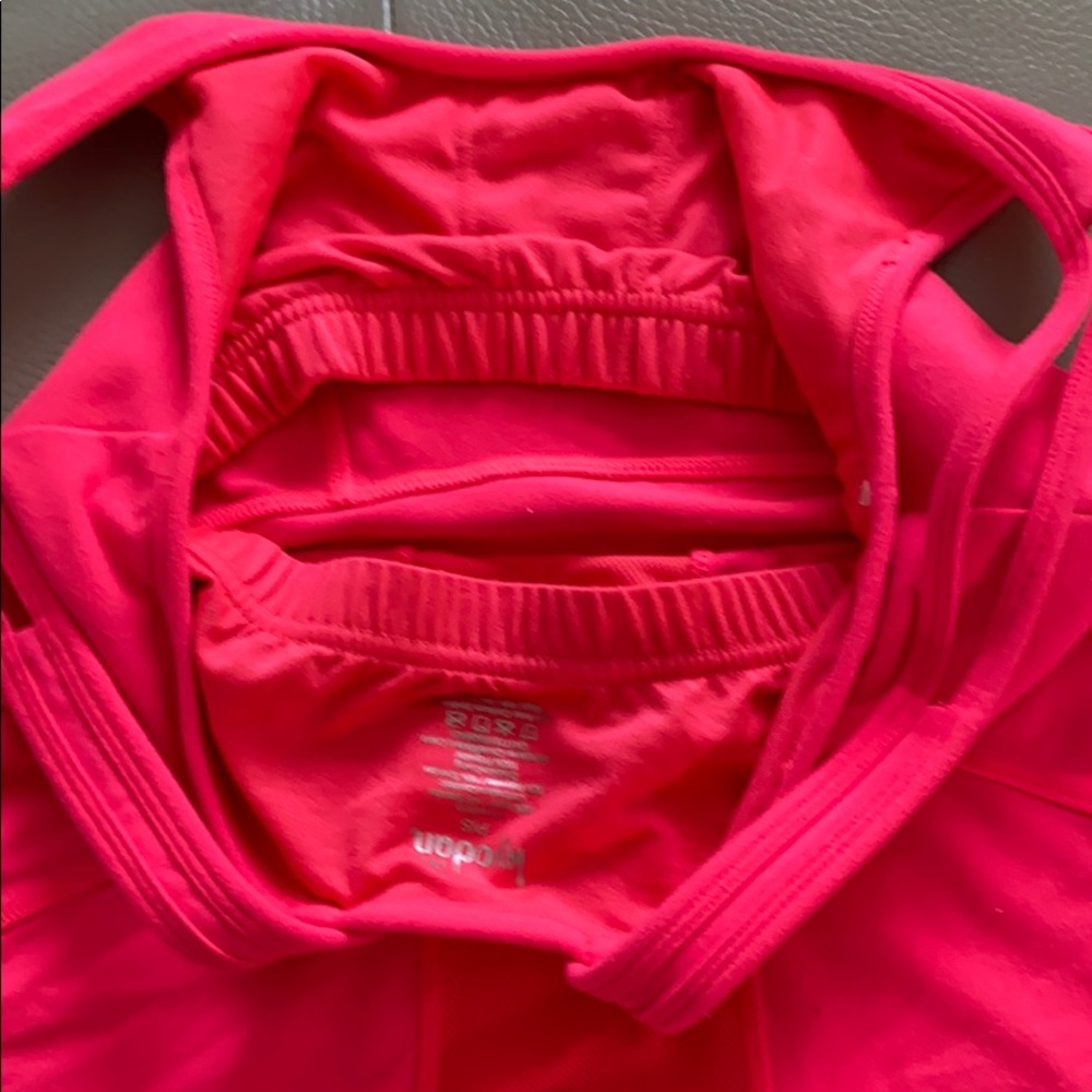 Sports tank top - Picture 3 of 5
